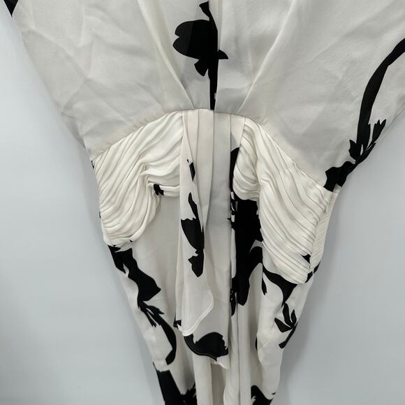 JOIE NWT Black & White Floral 100% Silk Ashleena Dress // 2 - Picture 6 of 10